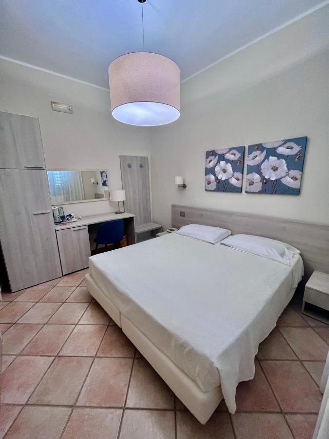 Albergo Africa Volterra Exterior photo